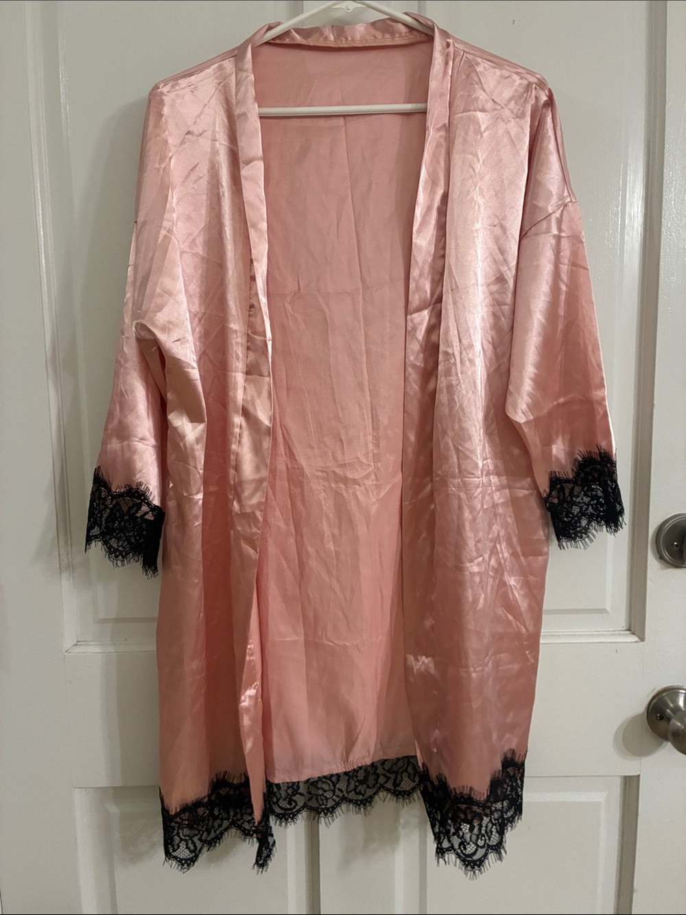 Satin Lace-Trim Robe - Pink